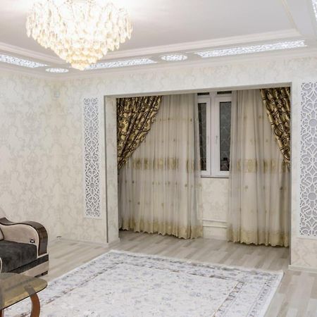 Metro Aybek Center Of Tashkent Comfort 1 Bedroom And Hall Eksteriør billede