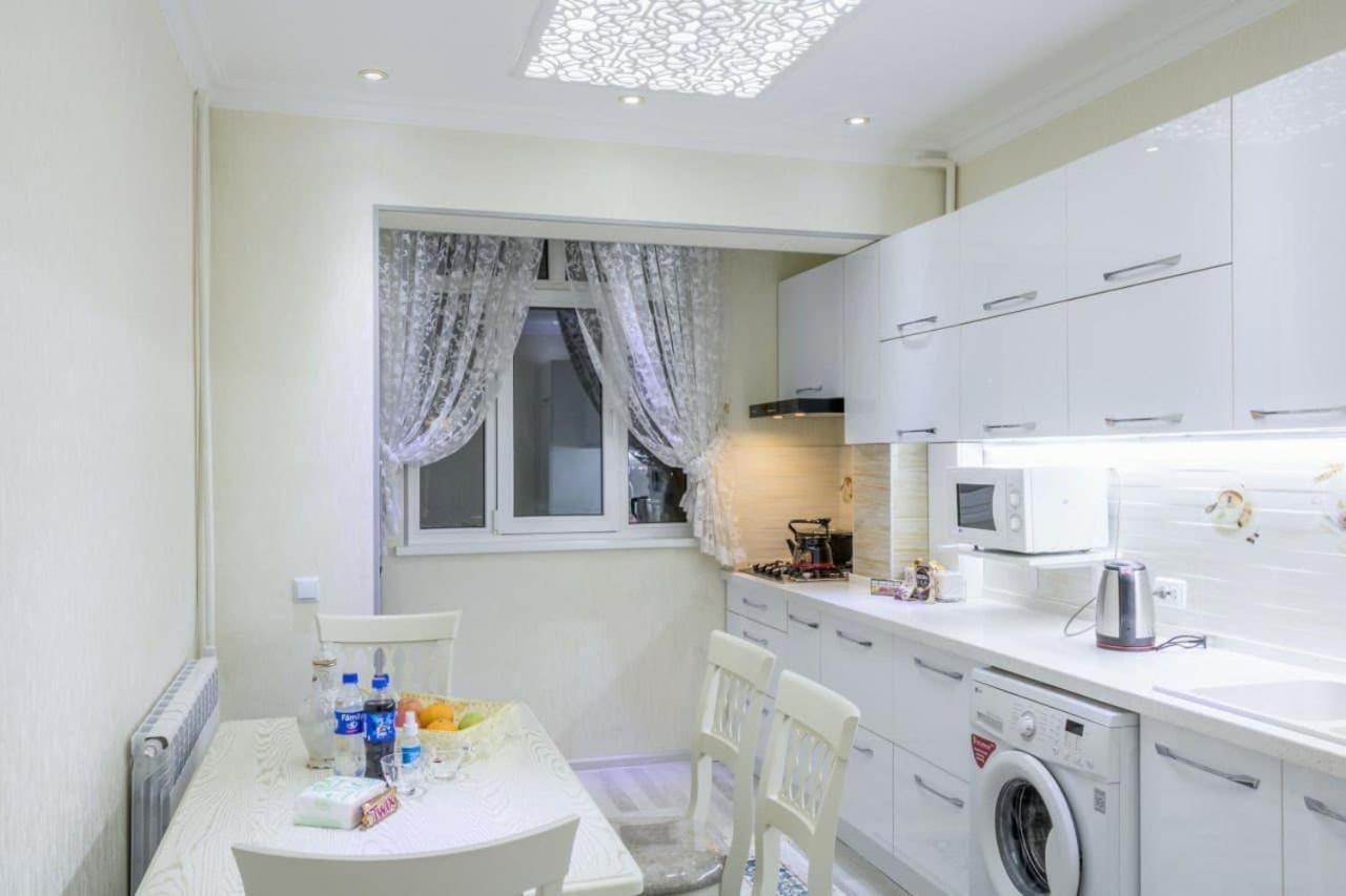 Metro Aybek Center Of Tashkent Comfort 1 Bedroom And Hall Eksteriør billede
