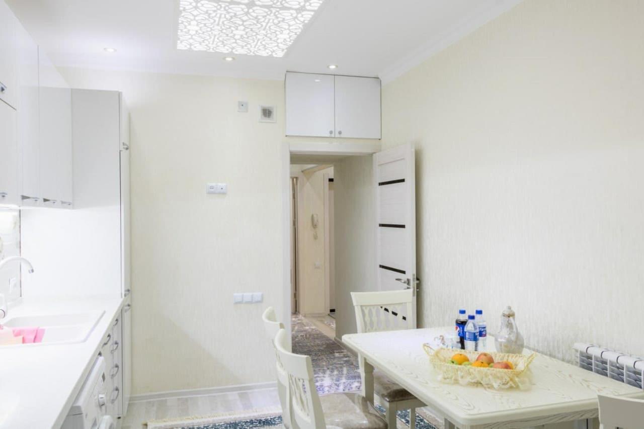 Metro Aybek Center Of Tashkent Comfort 1 Bedroom And Hall Eksteriør billede